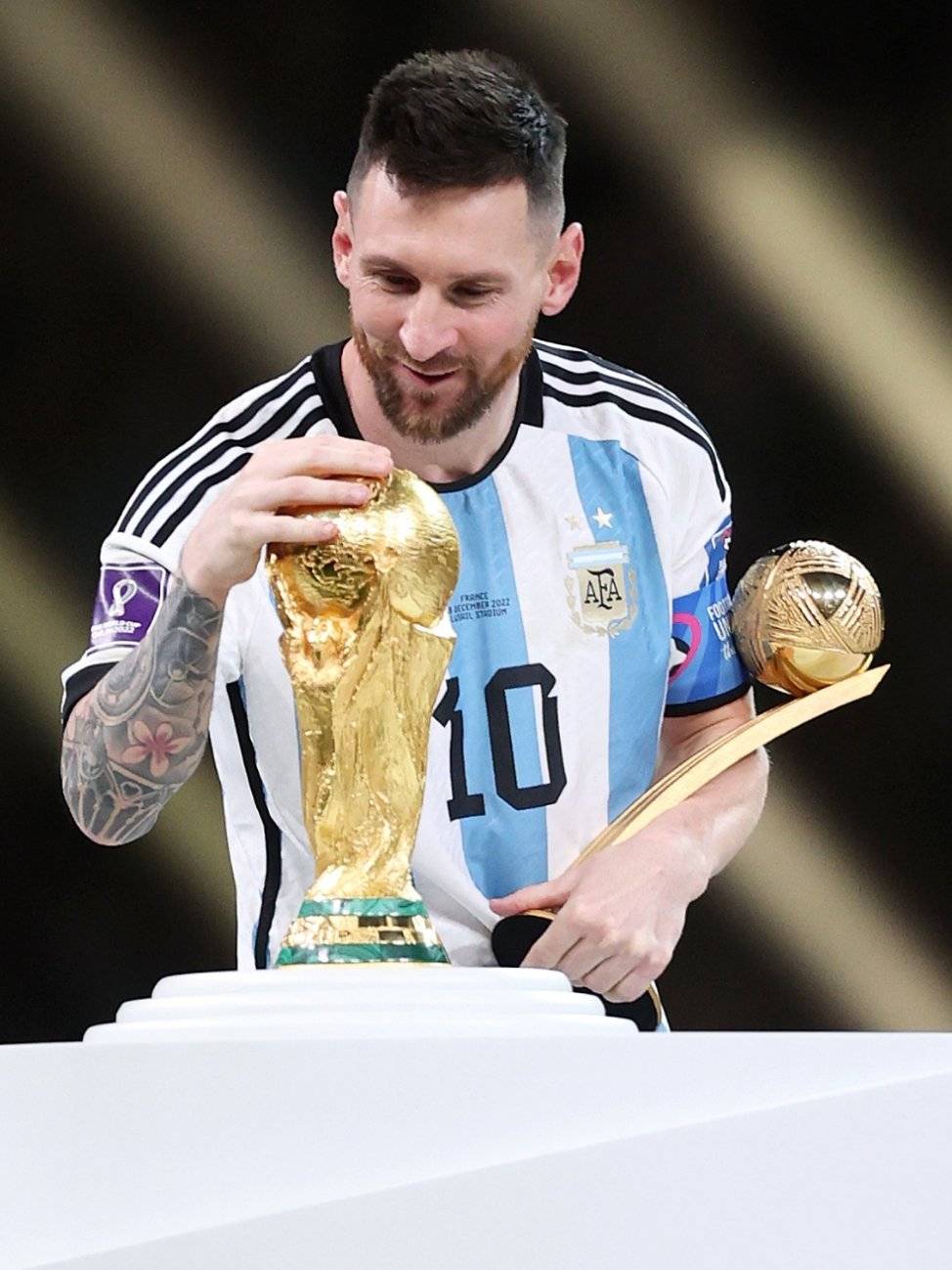 加盟英超将 加盟英超将