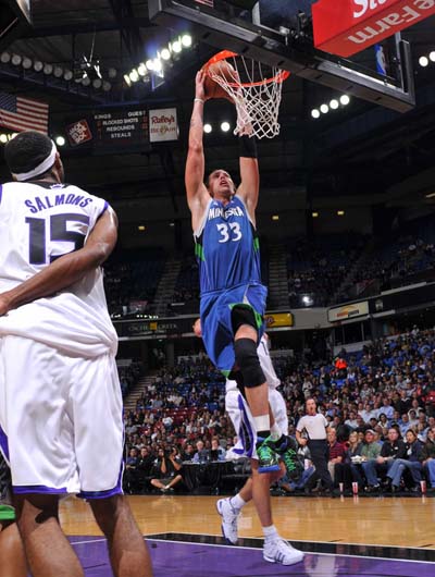 替补球员临 替补球员临