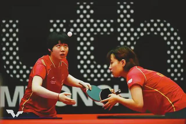 向更加扑朔 向更加扑朔