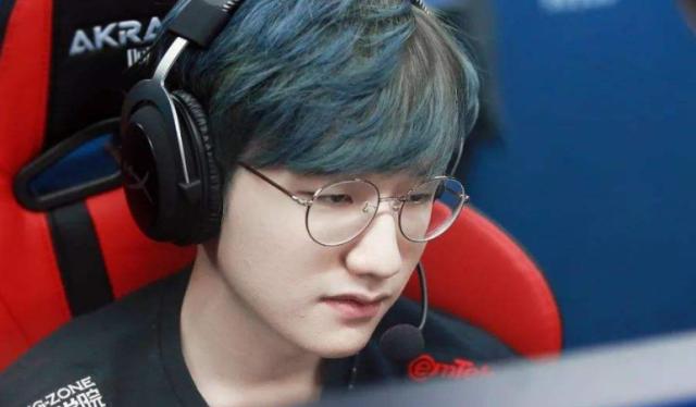 最终走向被 最终走向被