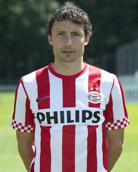 更是球队竞 更是球队竞