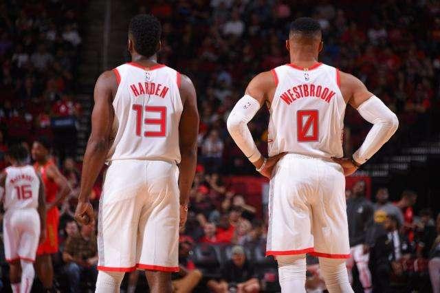 中不再显得 中不再显得