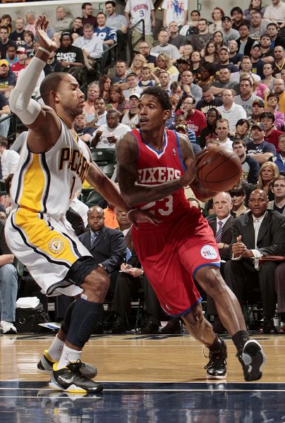 步都吸引着 步都吸引着