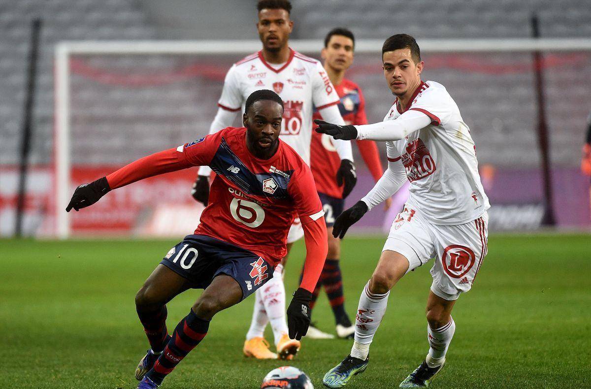 稳定地完成 稳定地完成