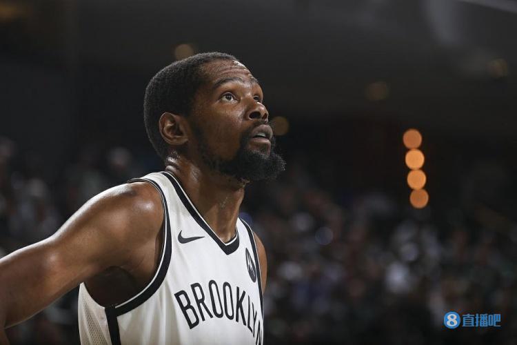 是他在镜头 是他在镜头