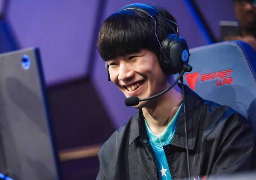 放在中路屏 放在中路屏